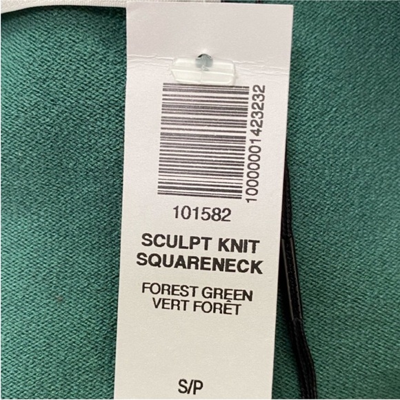 Aritzia Babaton Sculpt Tank - Picture 6 of 7